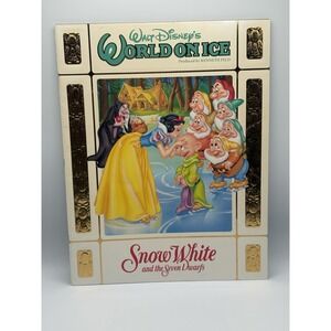 1994 Walt Disney's World on Ice "Snow White and the Seven Dwarfs" Book
